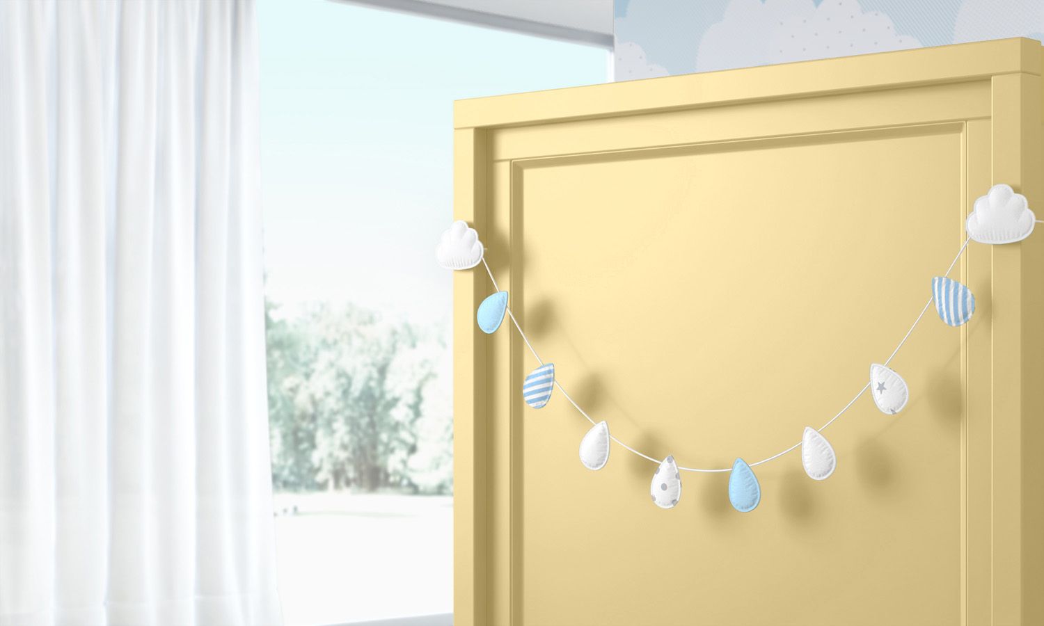 Varal de Berço Gotinhas e Nuvens 90cm