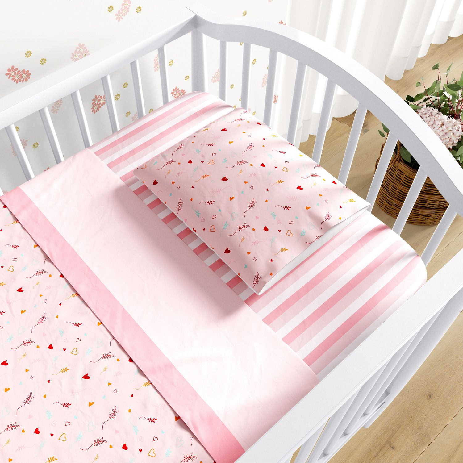Jogo de Lençol Berço Coração, Listra e Raminho Rosa 3 peças