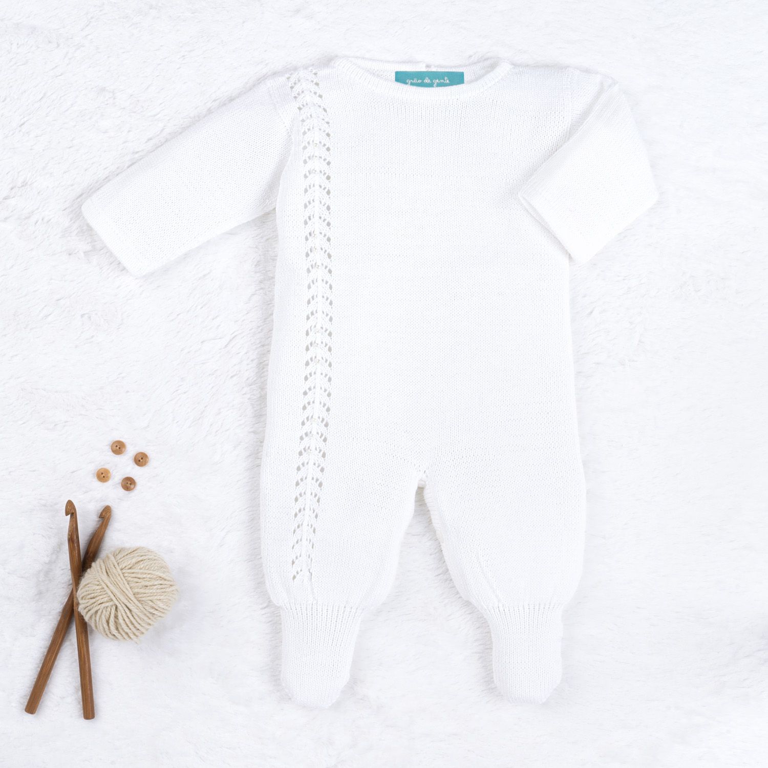 Macacão Tricot Espinha de Peixe com Pérola Amarelo