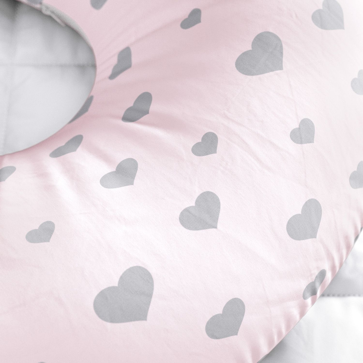 Almofada Amamentação Coração Rosa e Cinza
