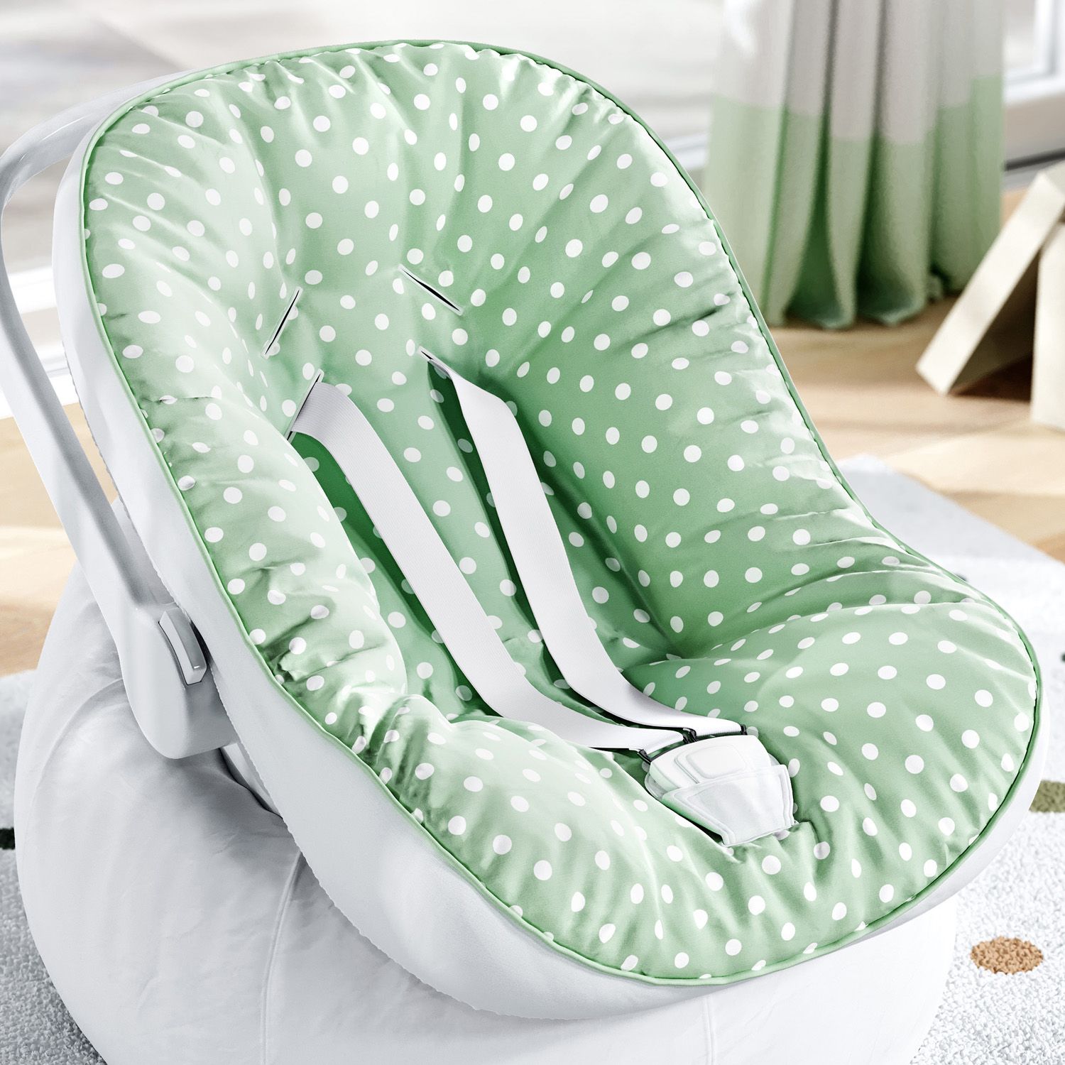 Capa de Bebê Conforto com Protetor de Cinto Poá Verde