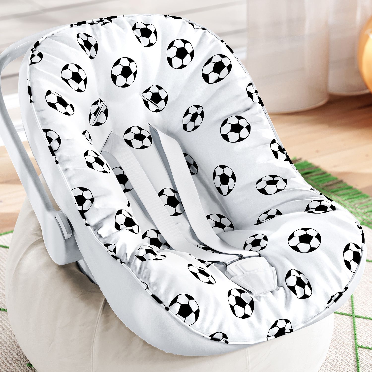 Capa de Bebê Conforto com Protetor de Cinto Futebol