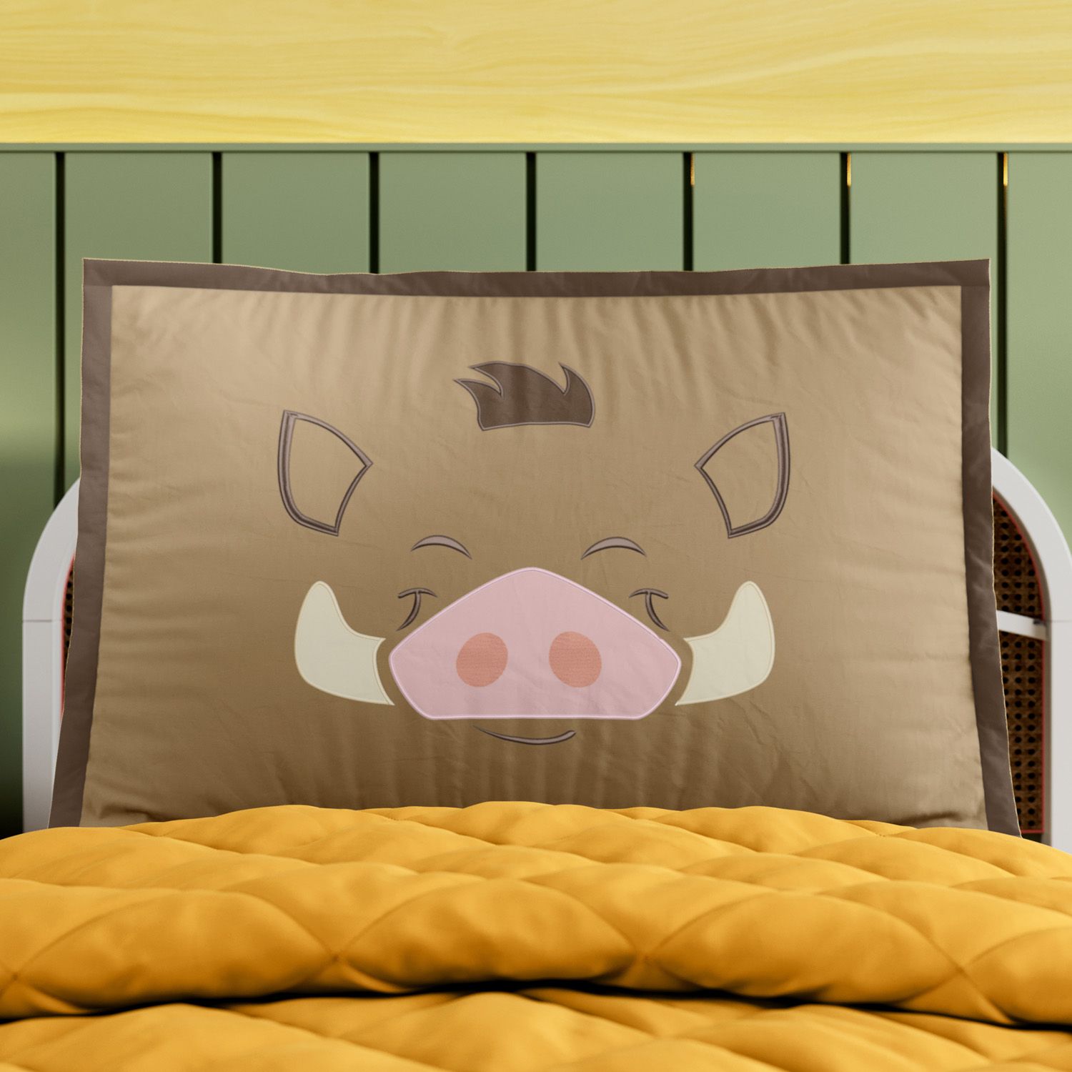 Fronha de Travesseiro Infantil Pumba O Rei Leão Bordado