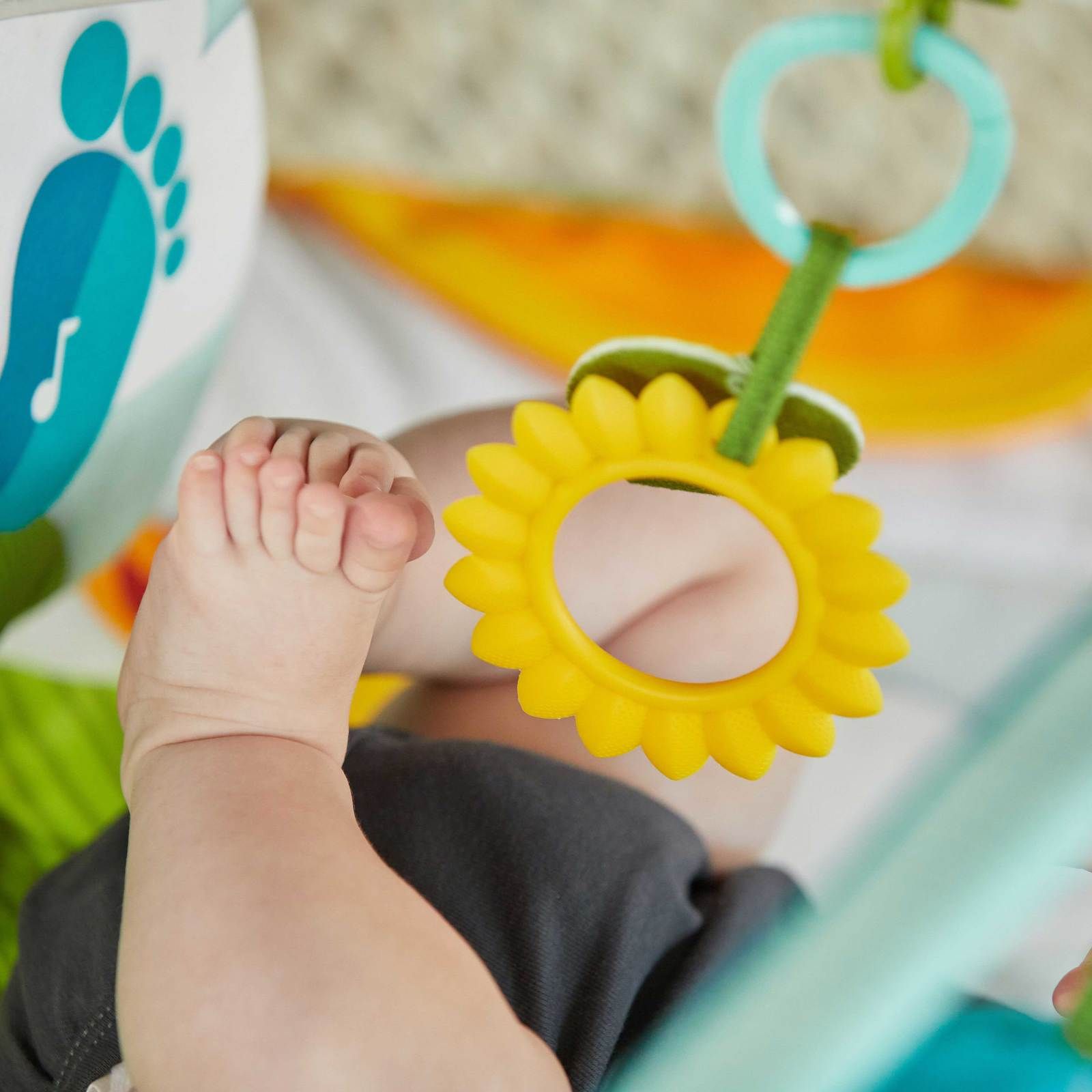 Tapete de Atividades Gymini Kick & Play Tiny Farm