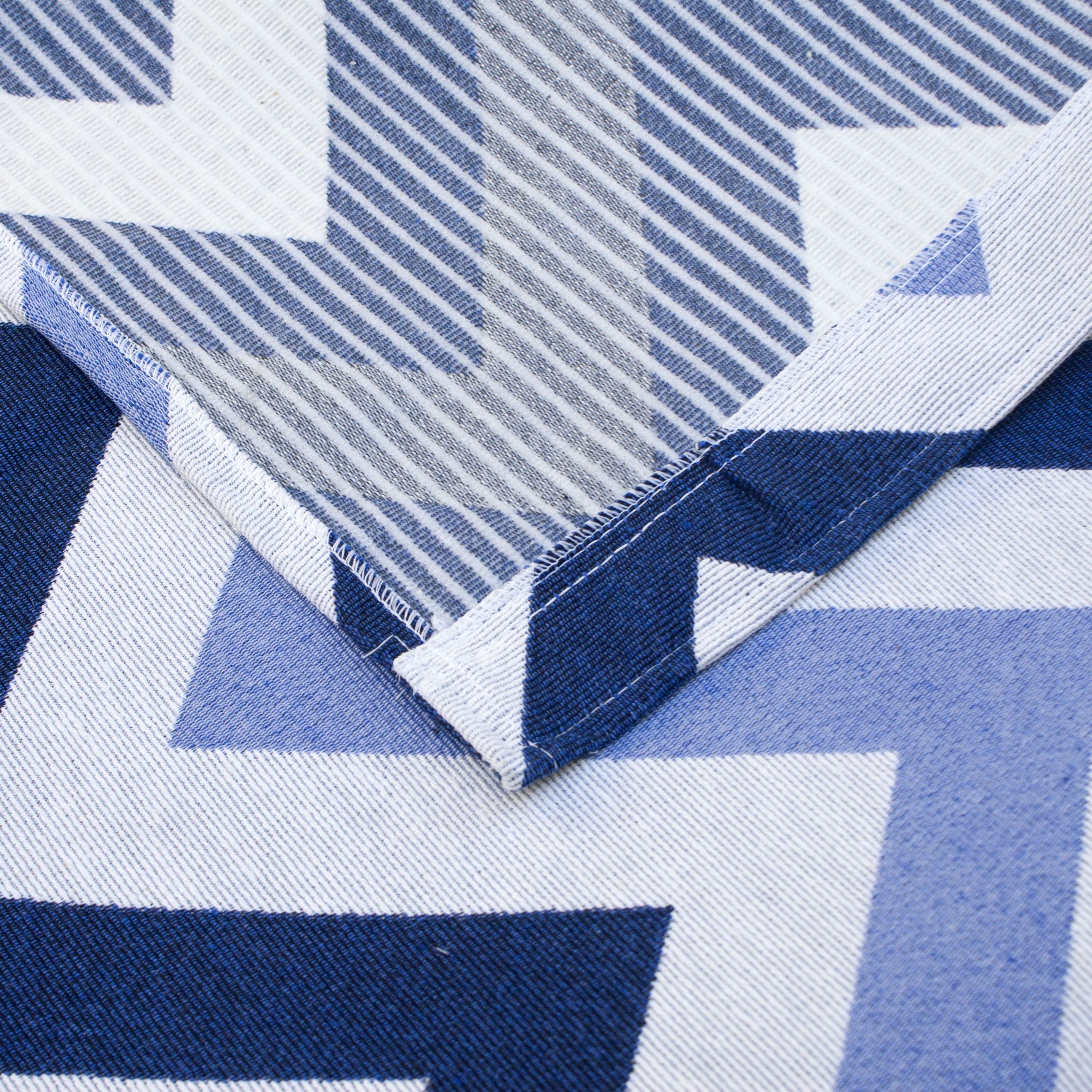 Tapete Retangular Zig Zag Azul 1,50m