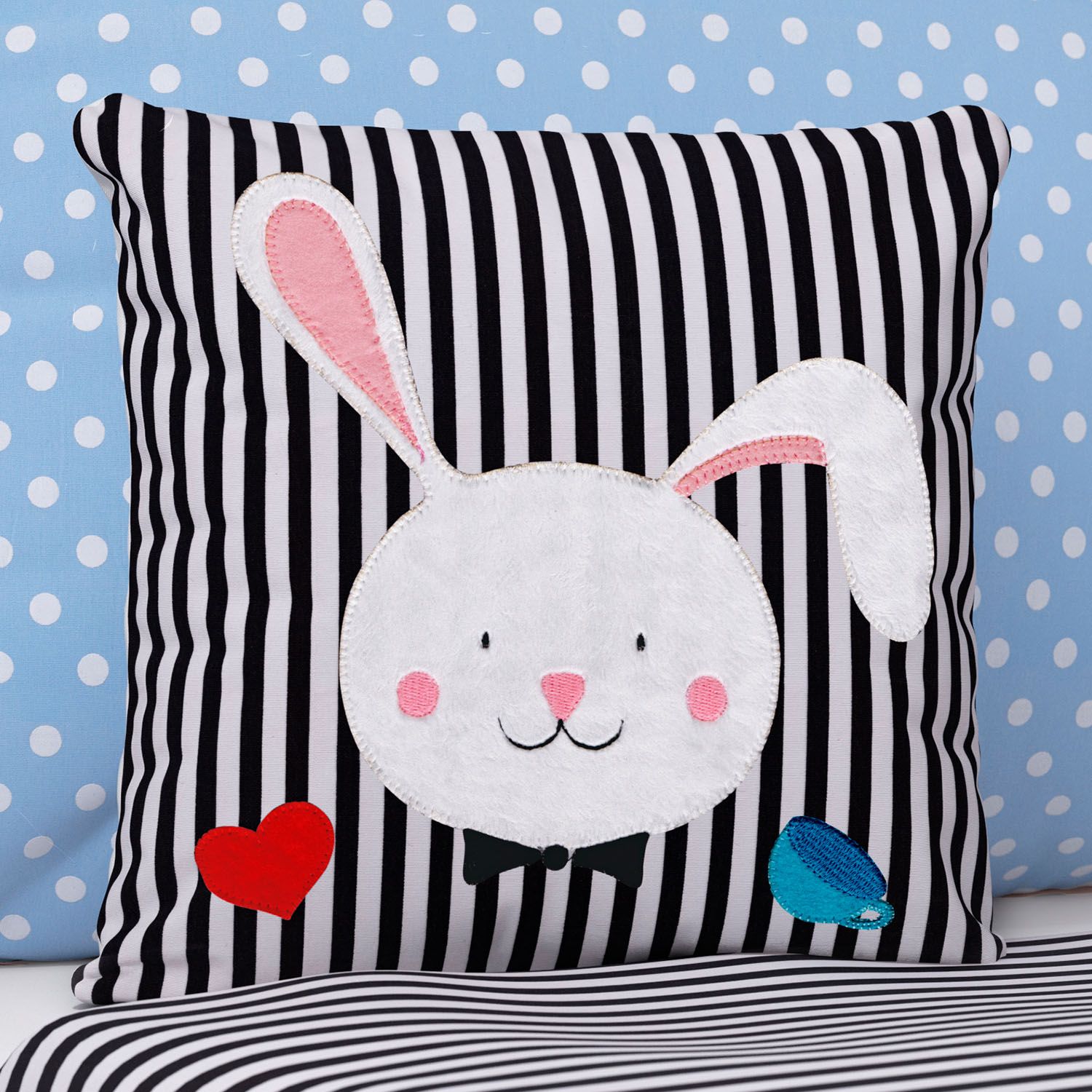 Almofada Listrada Coelho 30cm